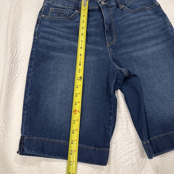 GLORIA VANDERBILT Bermuda Shorts Slim Women's SIZE 10 Amanda Blue Denim - Picture 6 of 10